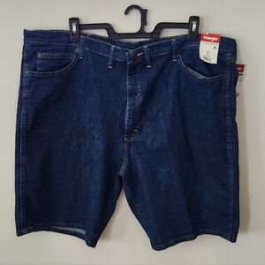 Wrangler Men's Blue Denim Shorts, NWT, Size 46, Low Stretch, Relaxed Fit 5 Star